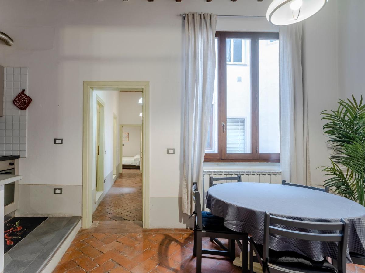 Apartment Centro Sant'ambrogio Flat *