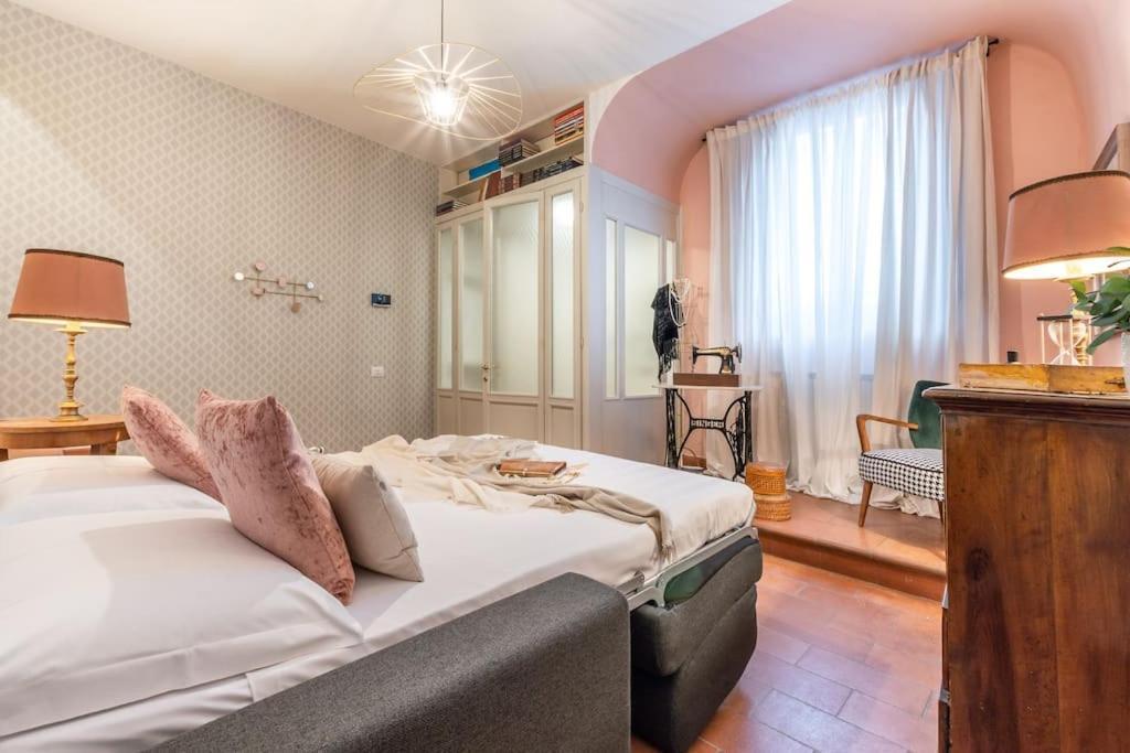 Santarosa Five Senses Apartment Florence