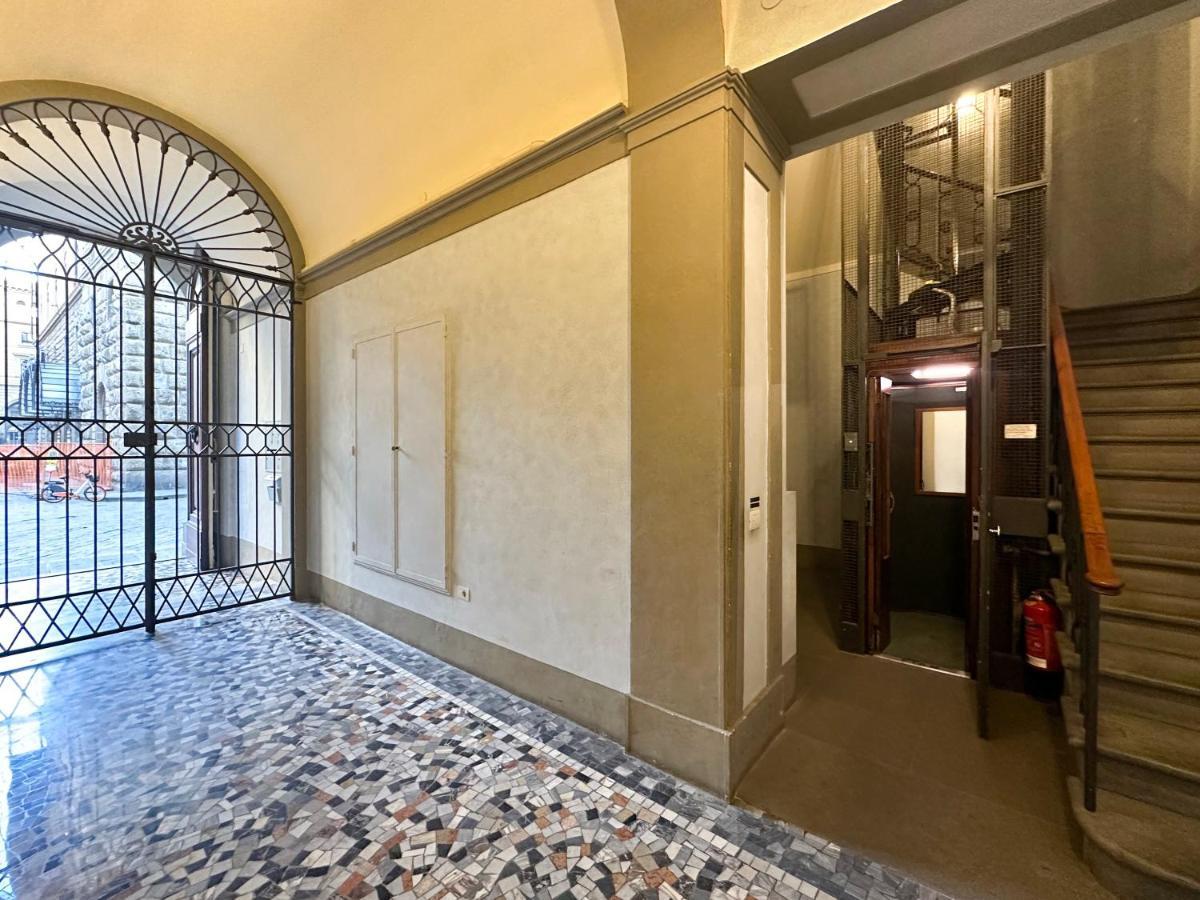 Penthouse In Palace Strozzi Florenz