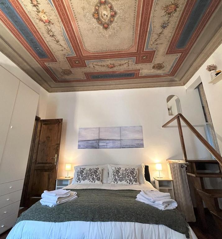 Romantic Nest * Florence