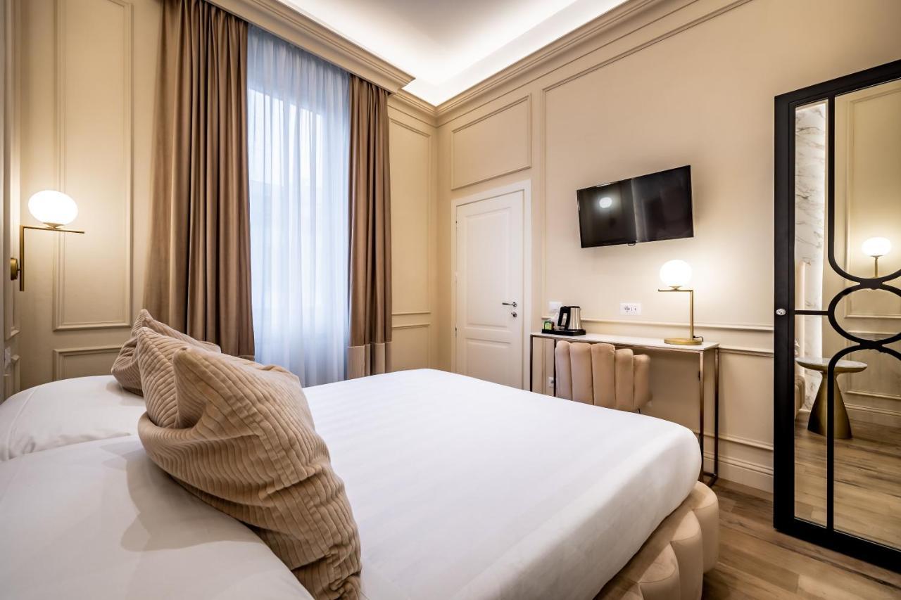 Emma Small Luxury 2* Florence