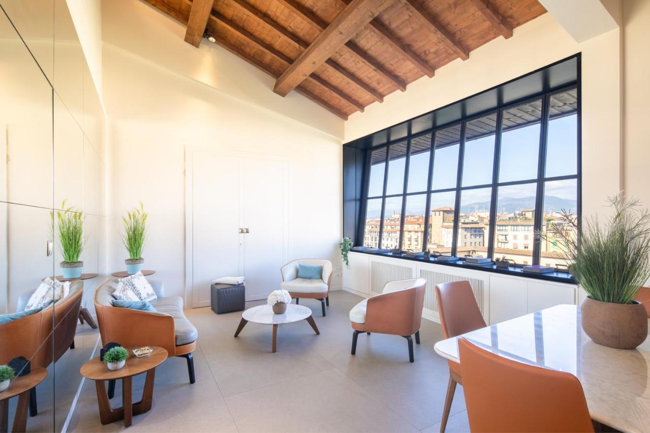 Apartment Attico Ponte Vecchio Vista Duomo+parking+terrazzo