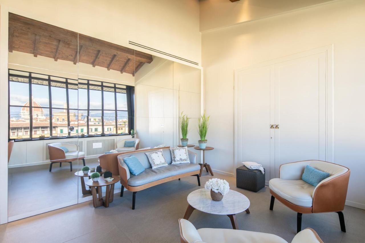Apartment Attico Ponte Vecchio Vista Duomo+parking+terrazzo