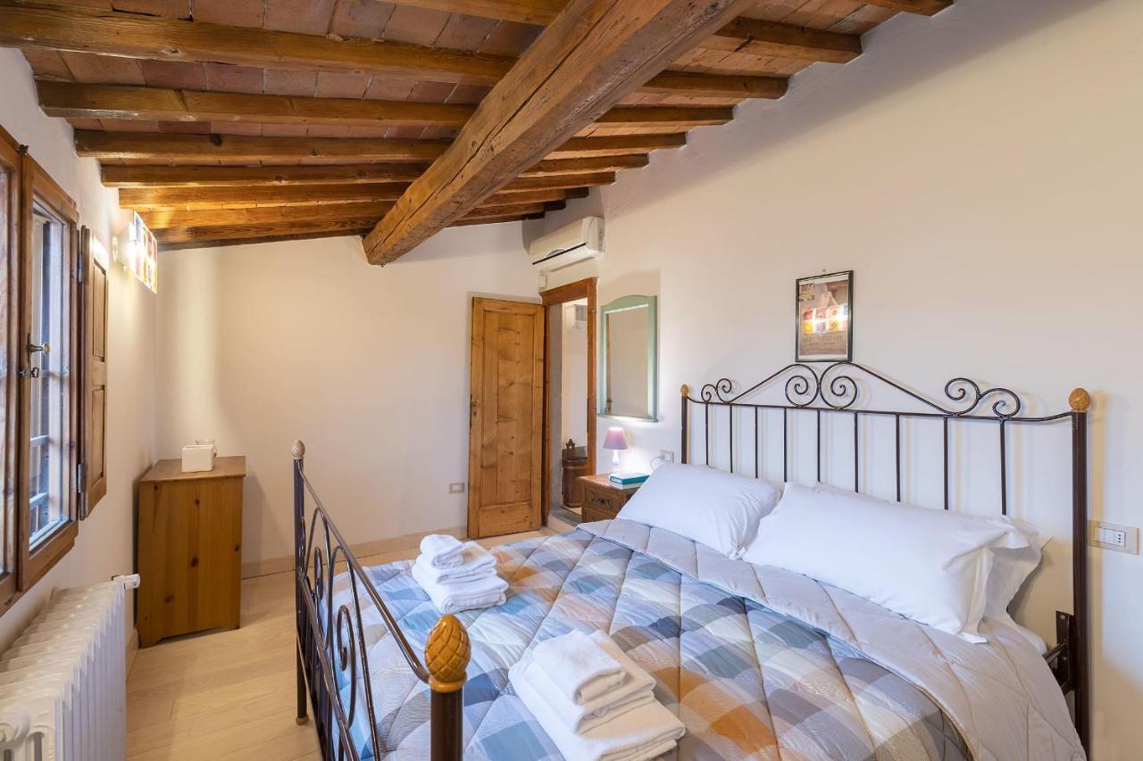 San Zanobi Nest In * Florenz