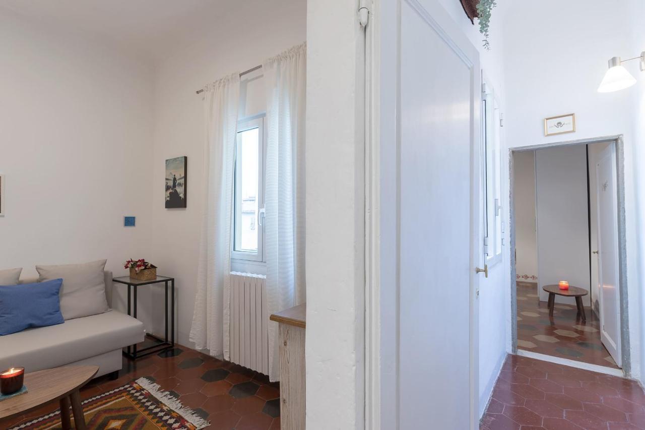 Oltrarno Apartment *