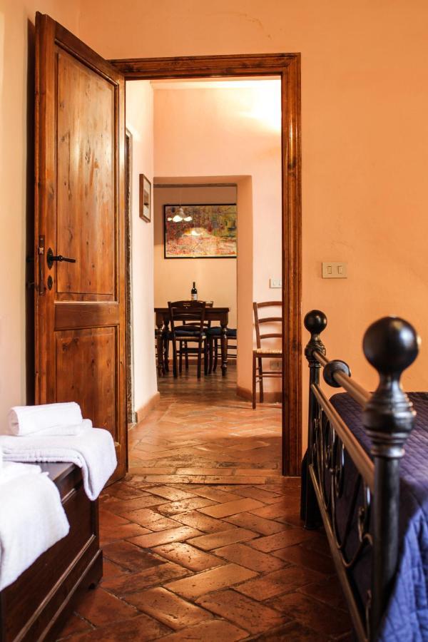 Classico Fiorentino 5 - 10 Min Ponte Vecchio E Palazzo Pitti Apartamento Florença