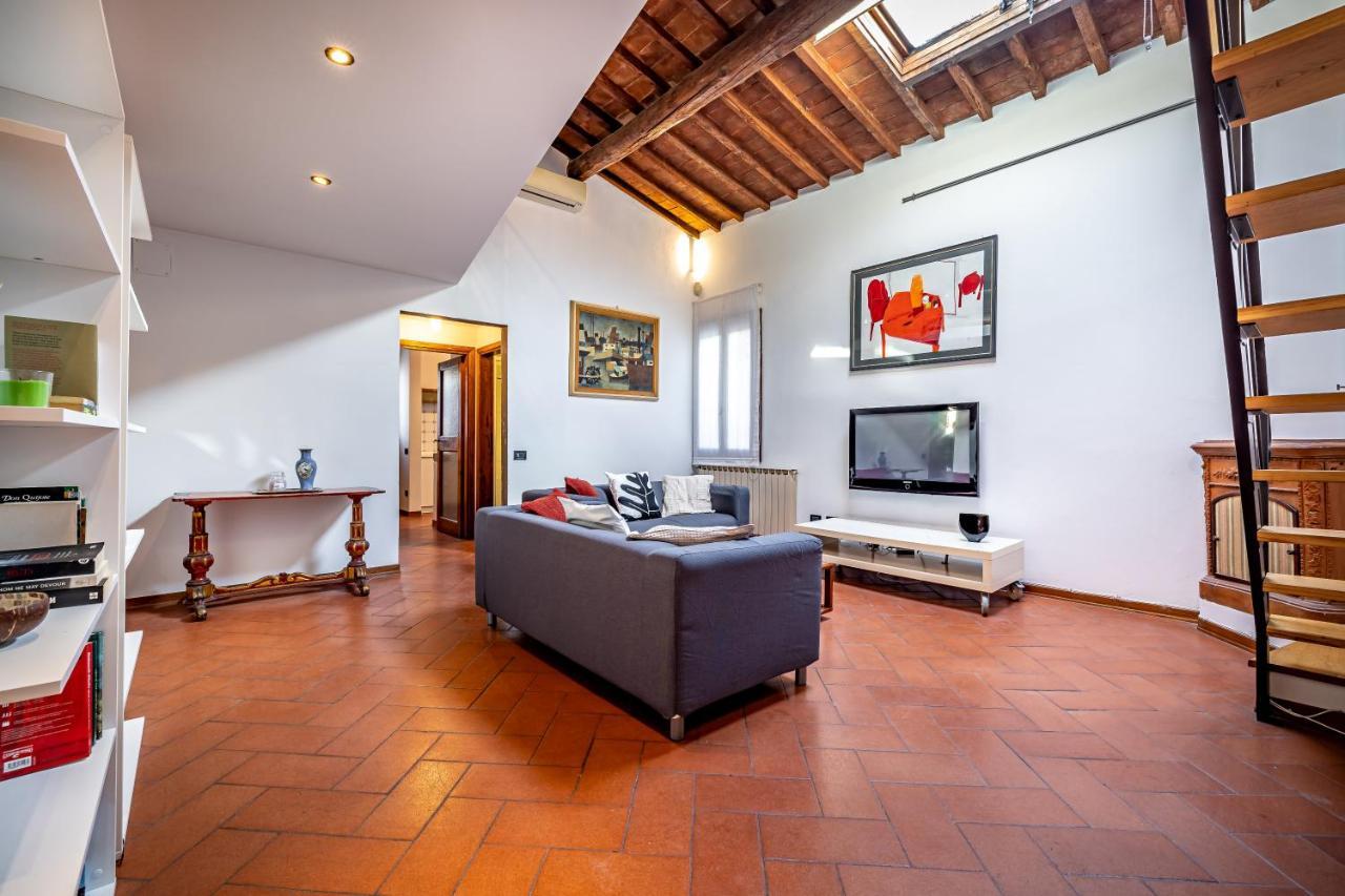 Yid Vellutini Appartement *