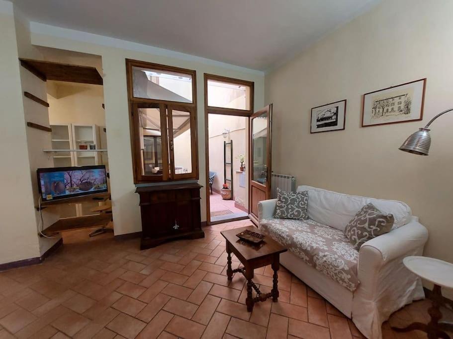 Laura In The Heart Of Apartment Florenz