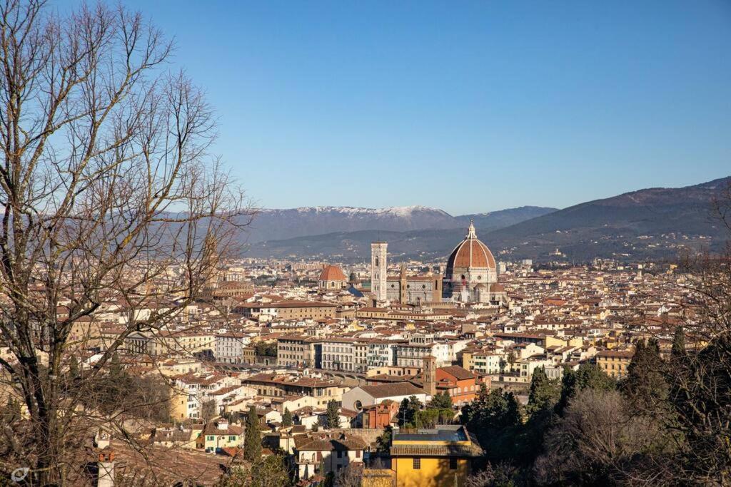 Laura In The Heart Of * Florenz