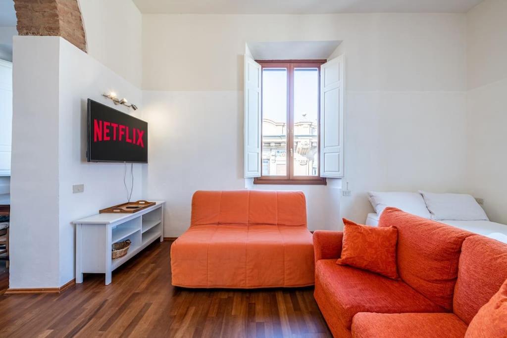 Duomo Elegante Apartment