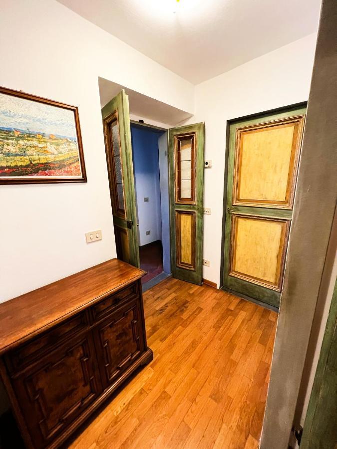 Il Portico Apt - Dolcevita Apartment Florence