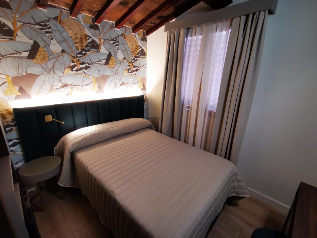 Balcony 3* Florenz