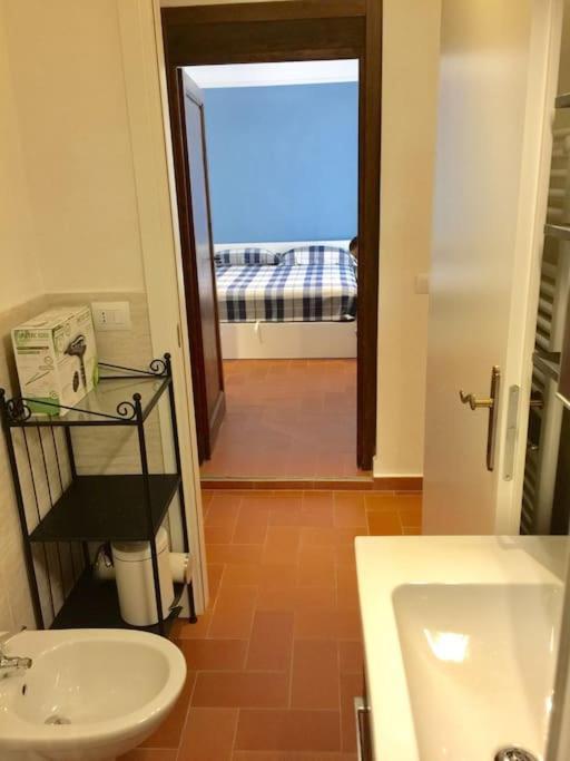 Dalu Davide - Private Car Park 15 Minutes To The Center Appartement *