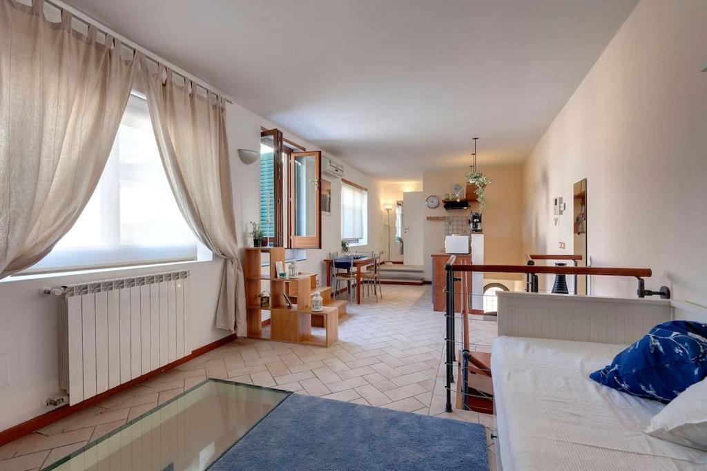 La Rosa Apartment