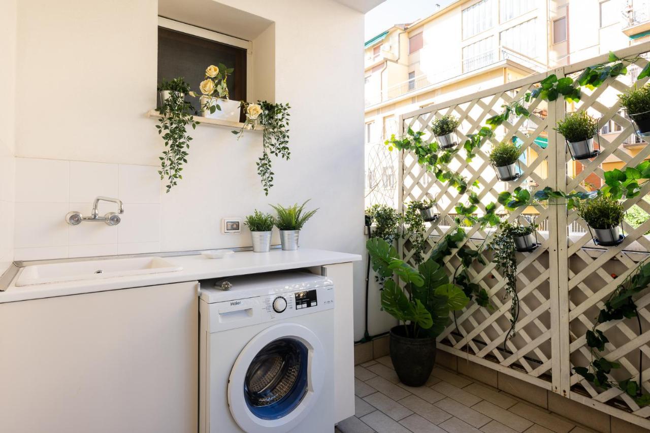 Elegant Location In - 2 Free Parking! Apartment
