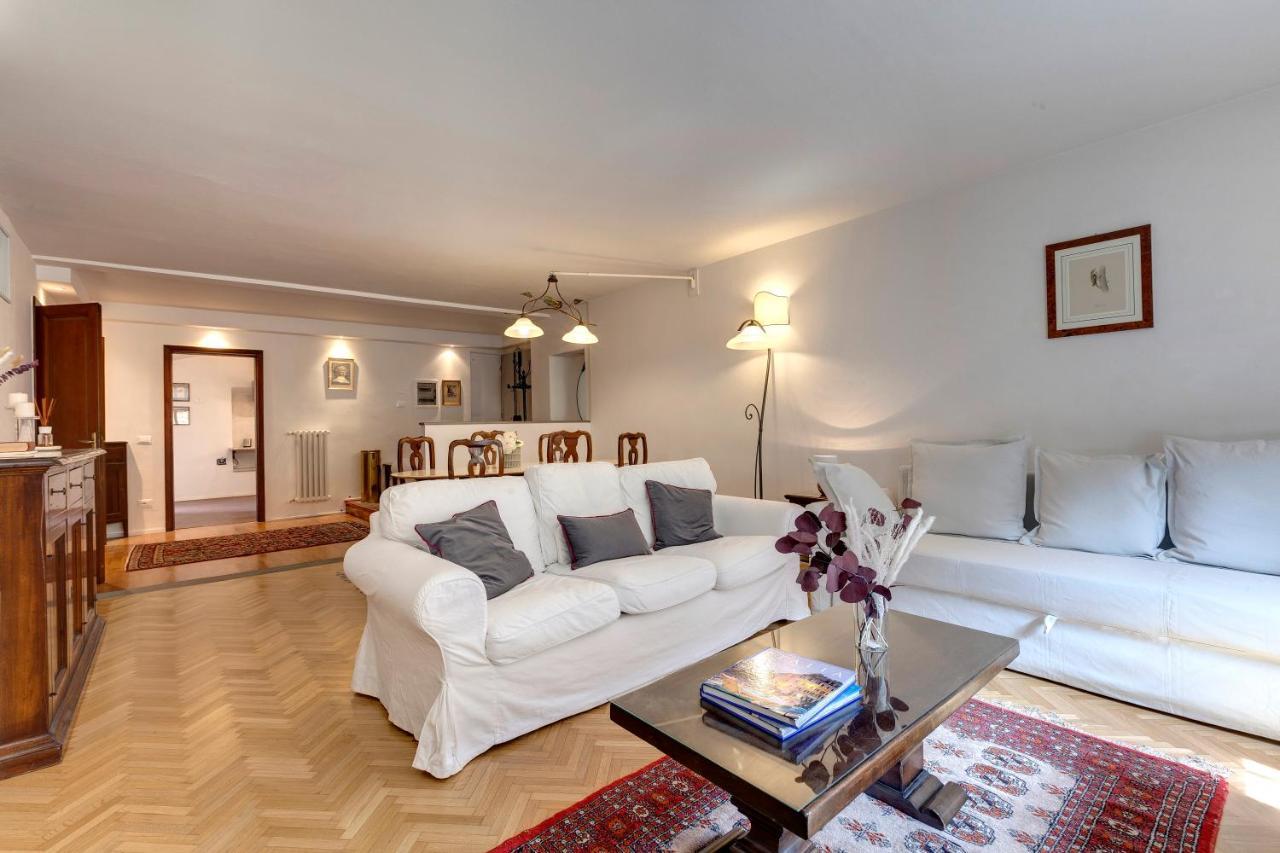 Apartment Alfani Deluxe By Mamo Florenz