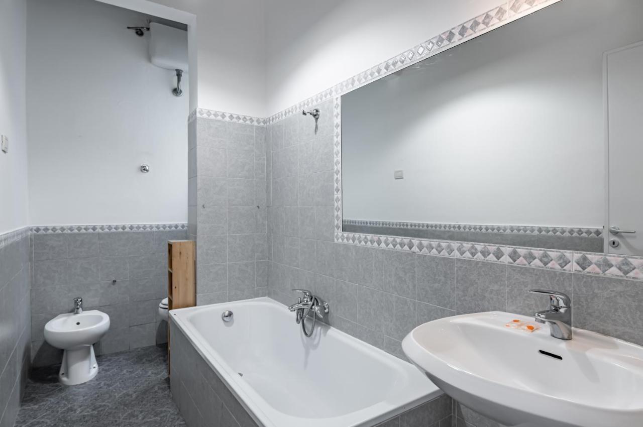 Appartement Ponte Vecchio Roomy Flat X7 *