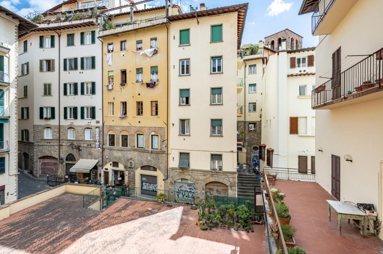 Ponte Vecchio Roomy Flat X7 Appartement