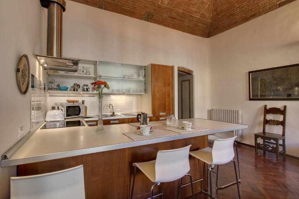 Salvemini Elegant Close To Piazza Santa Croce Florenz