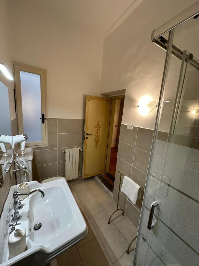 Aparthotel Amalia Guelfa