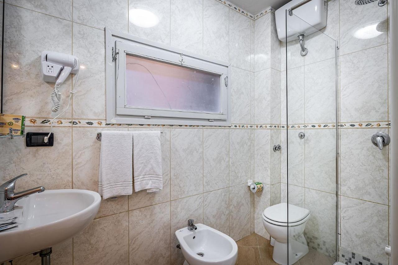 Hotel Veneto Con Accesso Ztl 3*