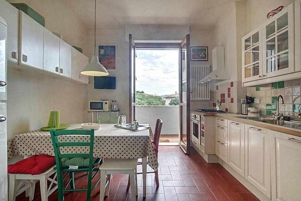 Frati Bigi With Two Bedrooms And Parking Apartment Florence