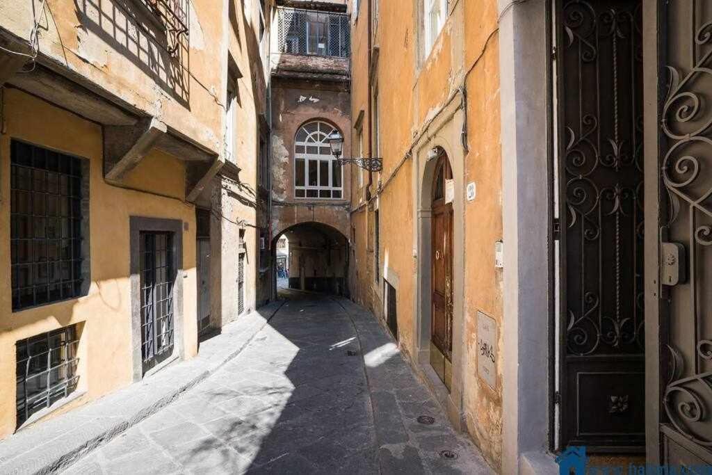 Rossini With Private Entrance Florence