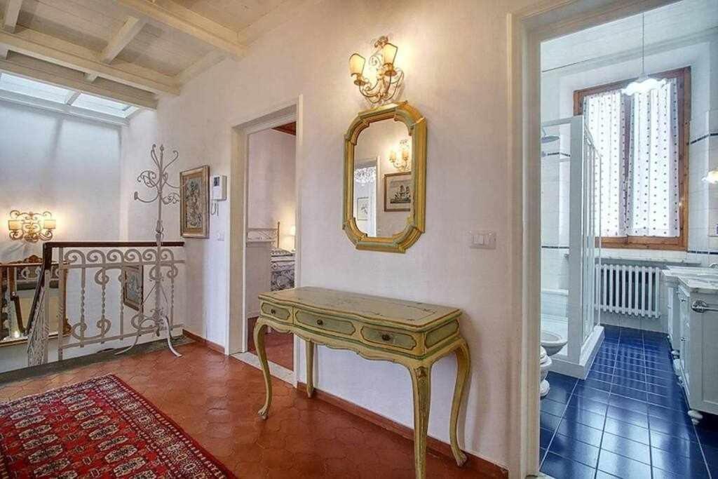 Apartment Santa Croce Elegant With Garage