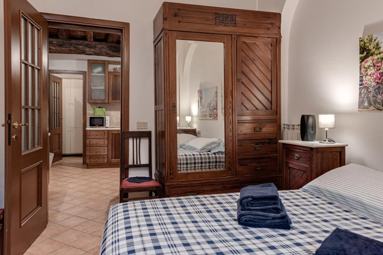 In San Frediano Apartment *