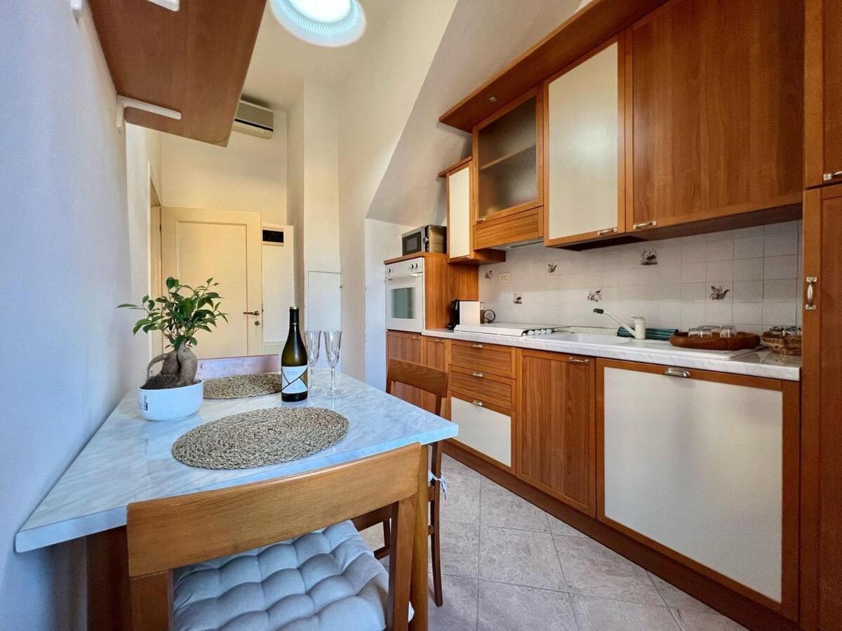 Sofy Squared San Apartment