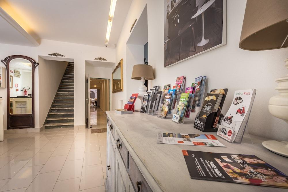 Hotel Veneto Con Accesso Ztl Florence