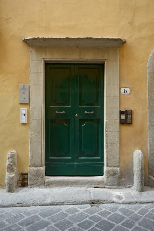 Canto Degli Scali Florence