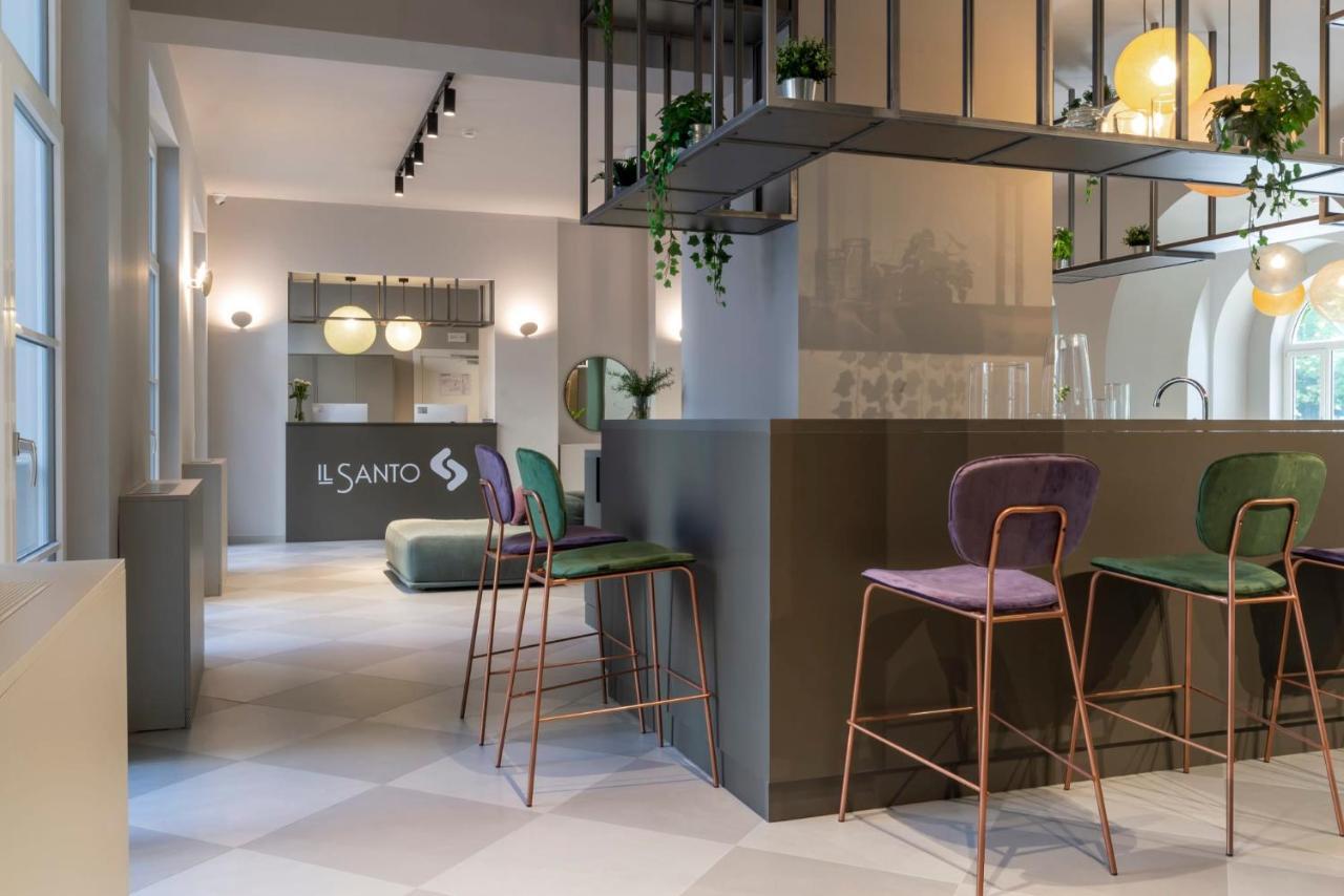 Il Santo Hostel *