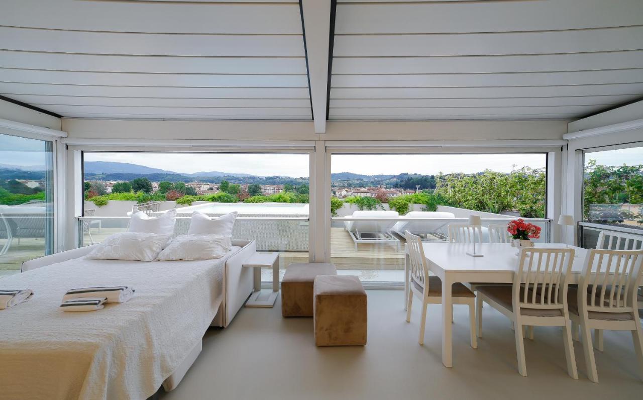 The Rooftop Apartment
