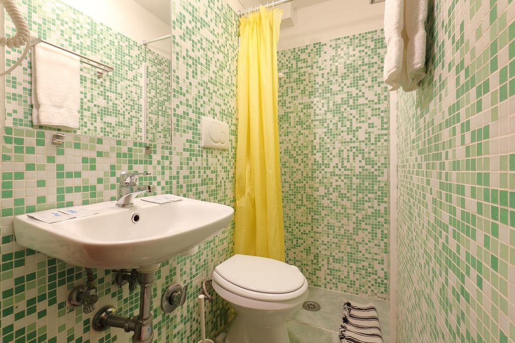 Guest house Adre Majestic View ! Center Of ! 2*