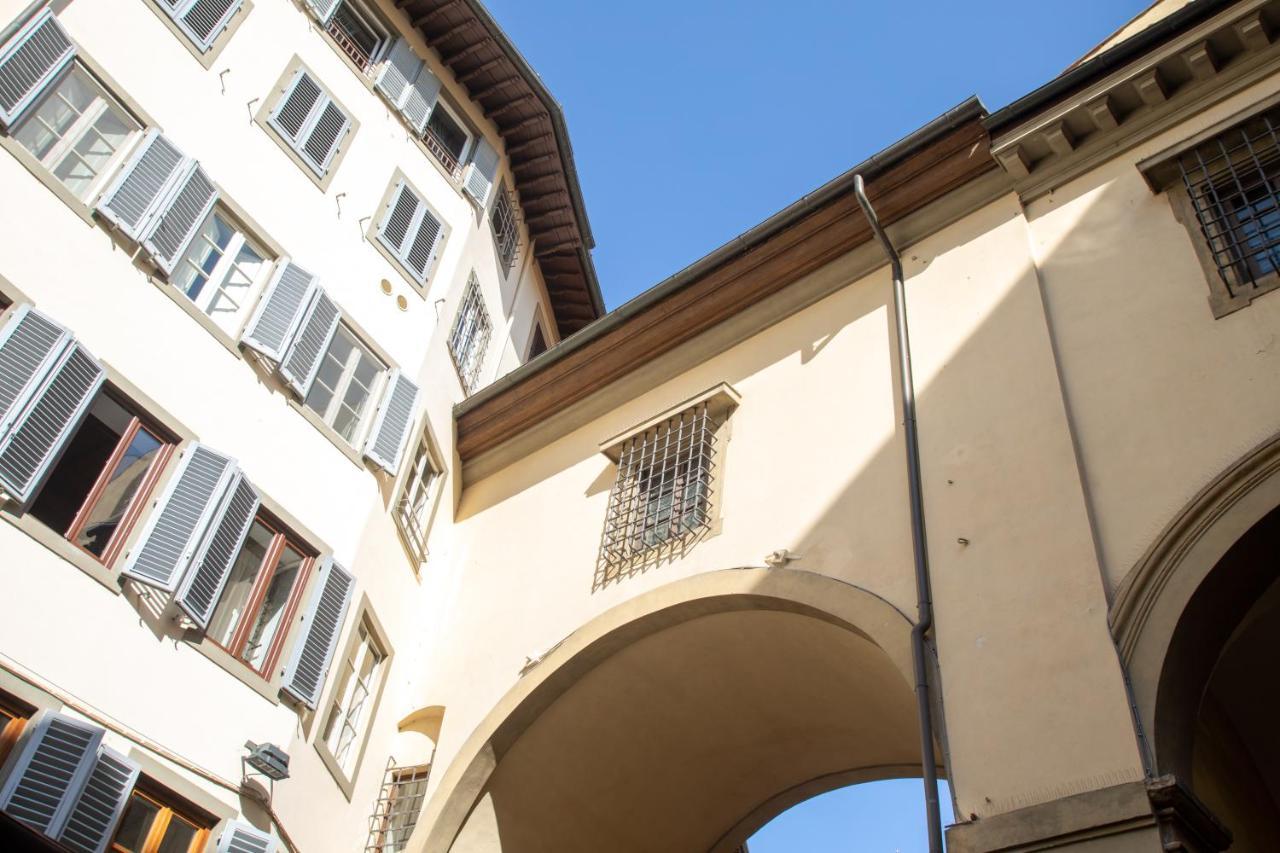 Boutique Ponte Vecchio Florence