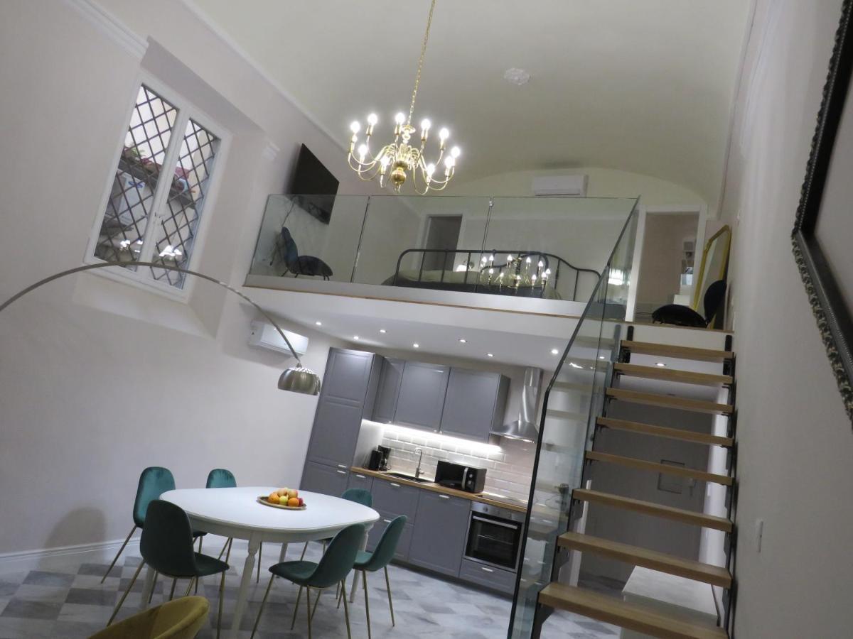 Frame House