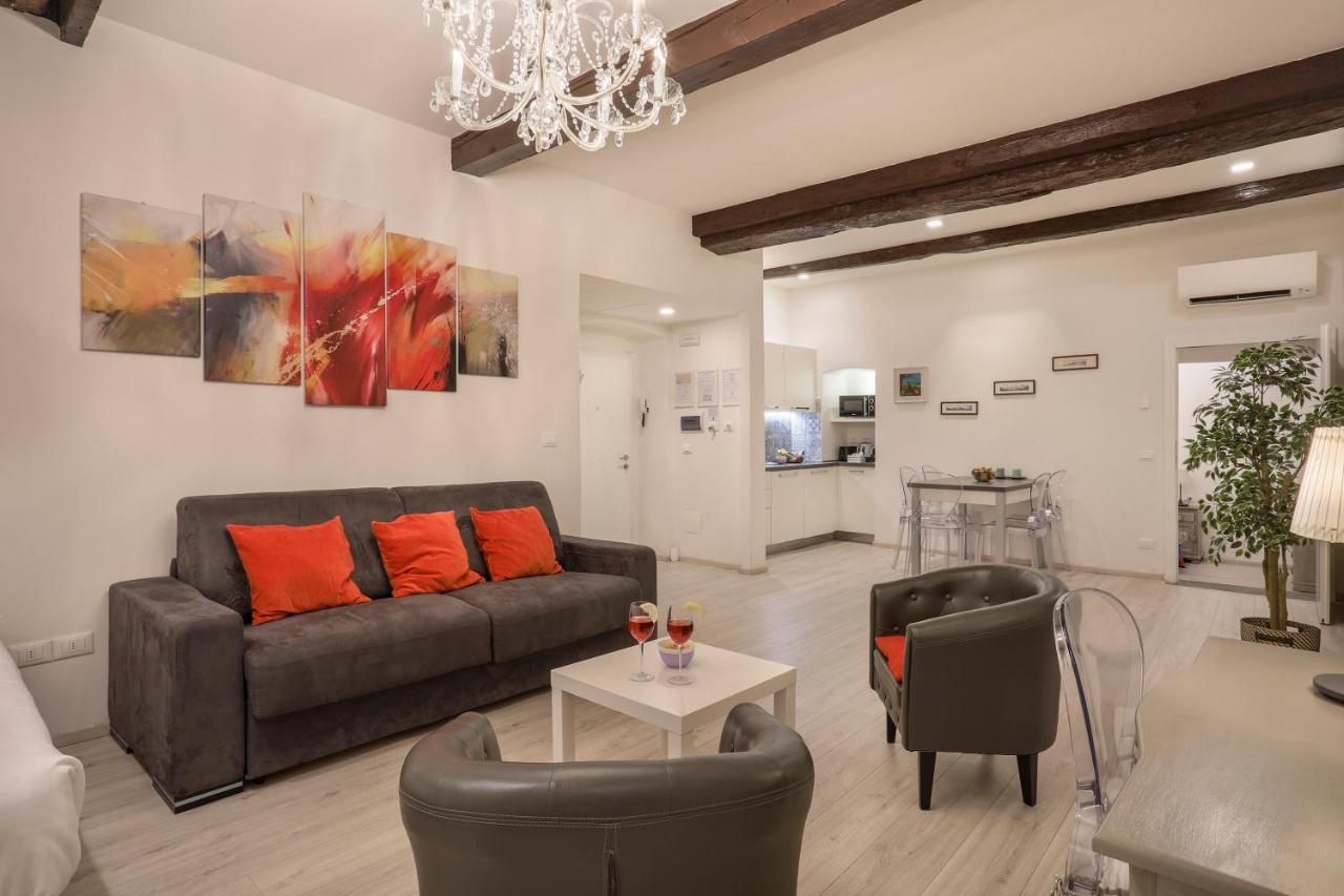 Apartment Little - Sweet Dreams In