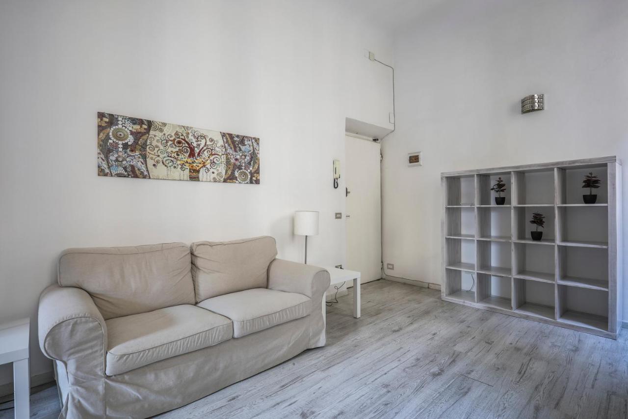 Vigna Nuova 2 Bedroom Apartment *