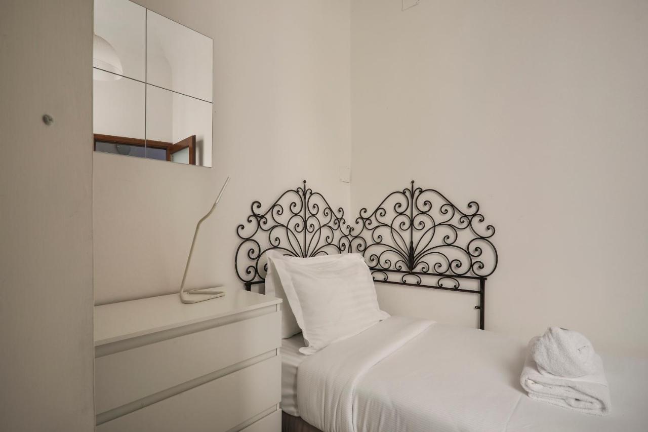 Vigna Nuova 2 Bedroom Apartment *