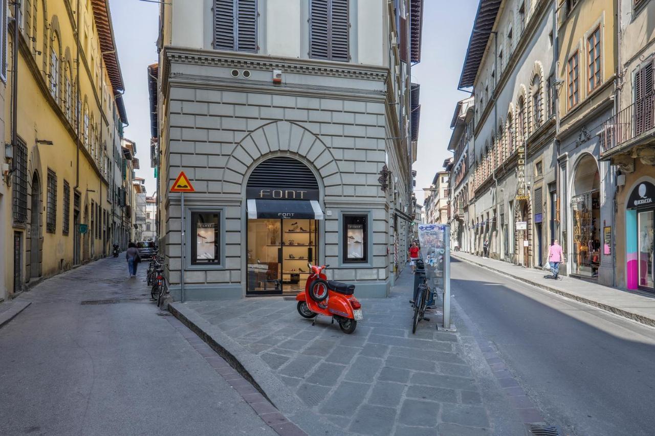Apartment Vigna Nuova 2 Bedroom Florenz
