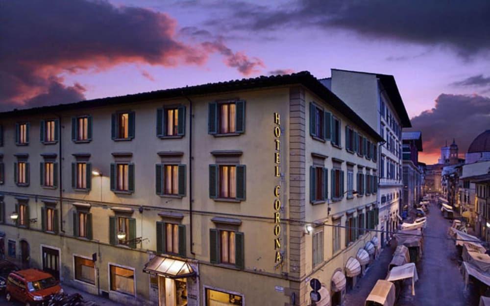 Hotel Corona D'italia 3*