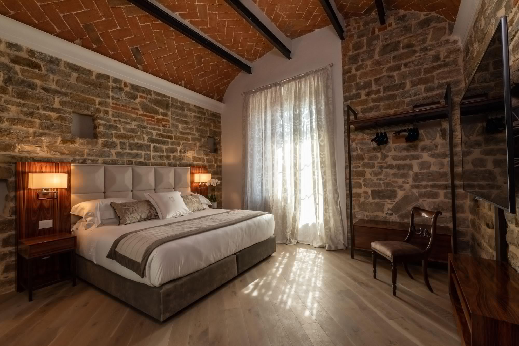 Donati Luxury Tower 5*
