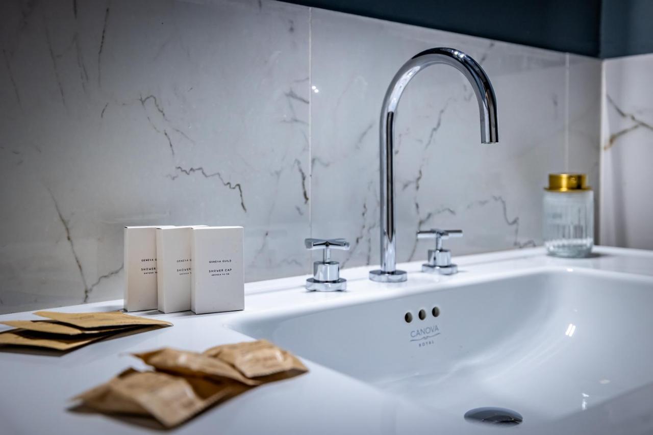 Yid Lamarmora Luxury Contemporary * Florence