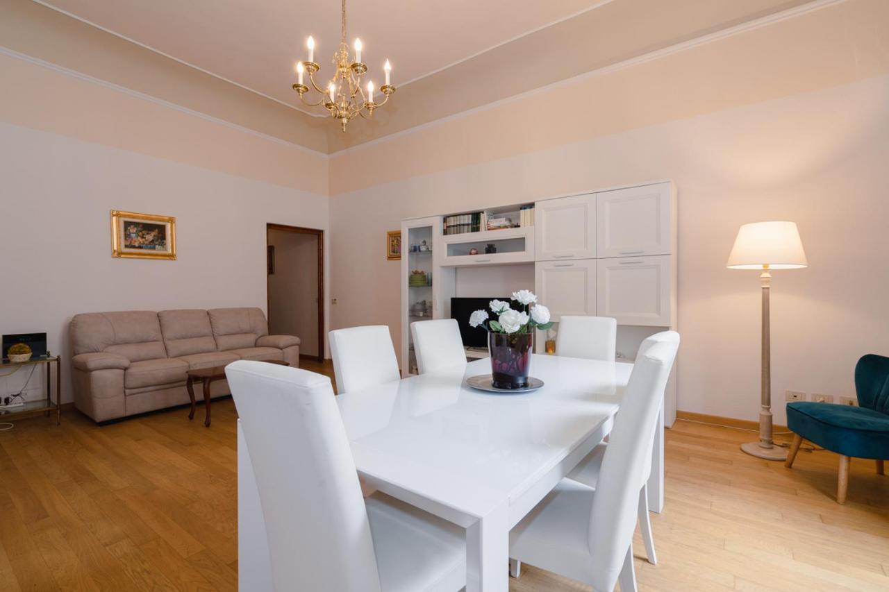 Ghibellina Elegant With 4 Bedrooms Apartment *