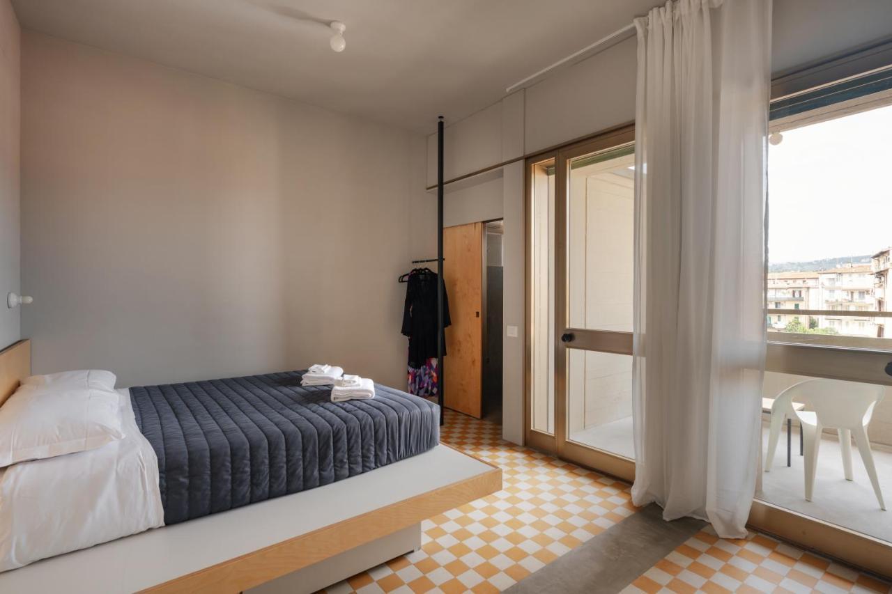 Hostel 're-dama *