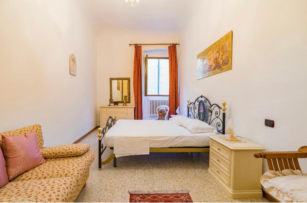 Central And Spacious Apartment Florenz