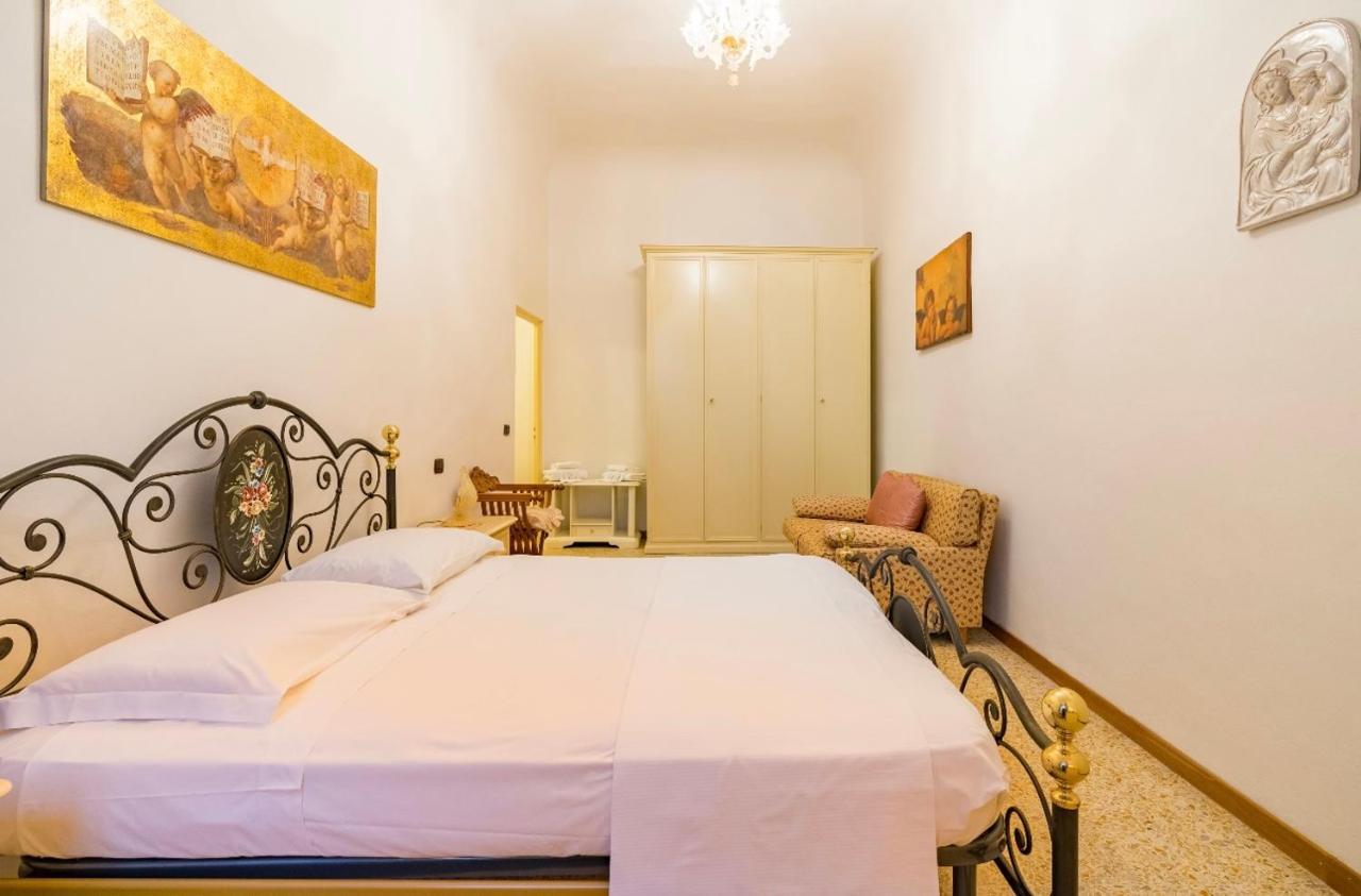 Central And Spacious Florenz