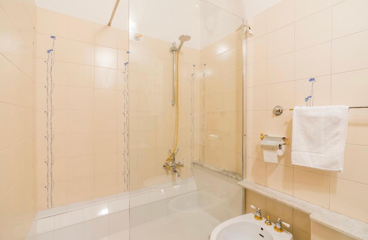 Central And Spacious Apartment Florenz