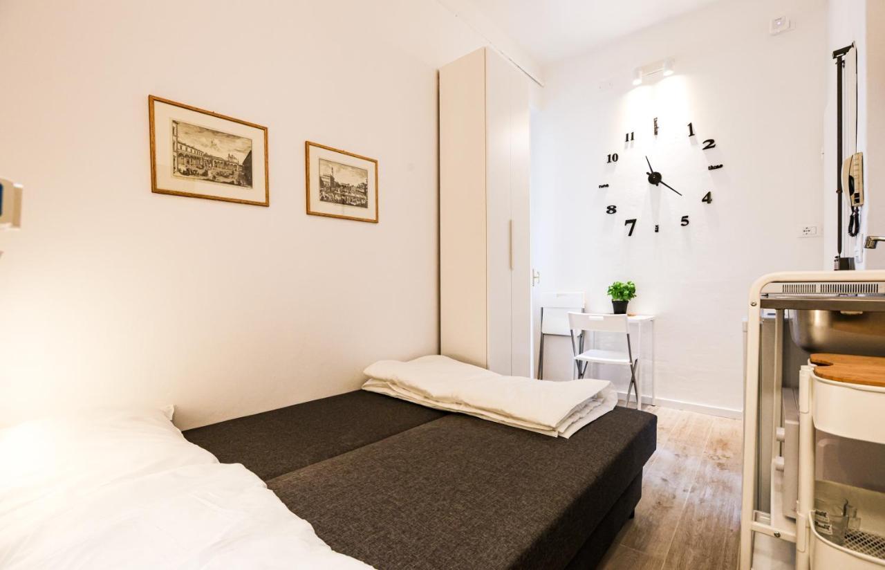 Raffaello Studio Flat Apartment Florenz